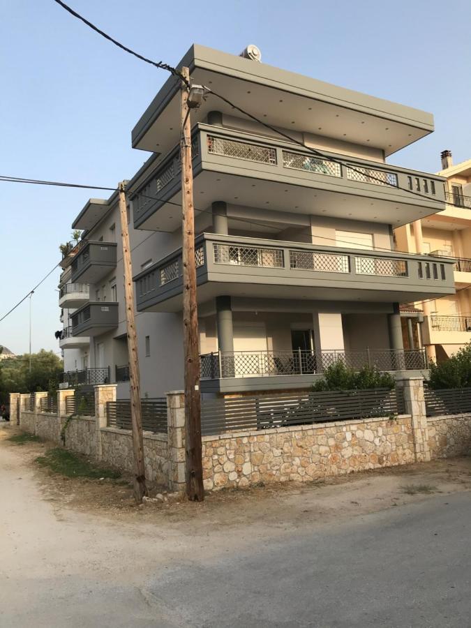 Cyclops Luxury Apartments Ігумениця Екстер'єр фото