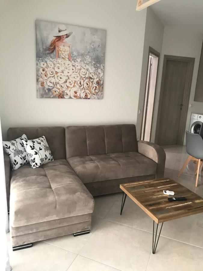 Cyclops Luxury Apartments Ігумениця Екстер'єр фото