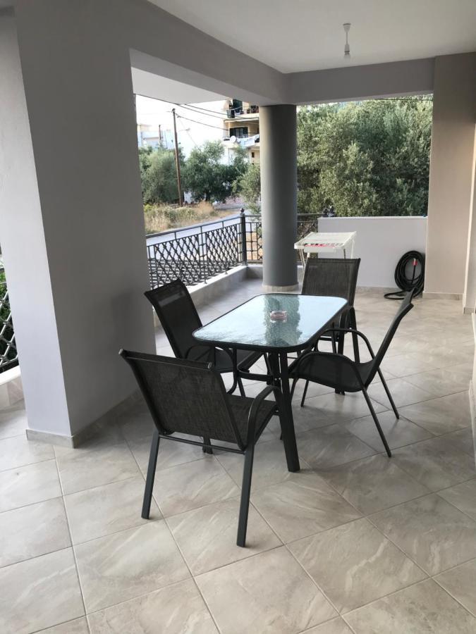 Cyclops Luxury Apartments Ігумениця Екстер'єр фото