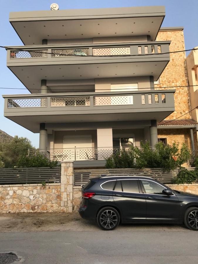 Cyclops Luxury Apartments Ігумениця Екстер'єр фото