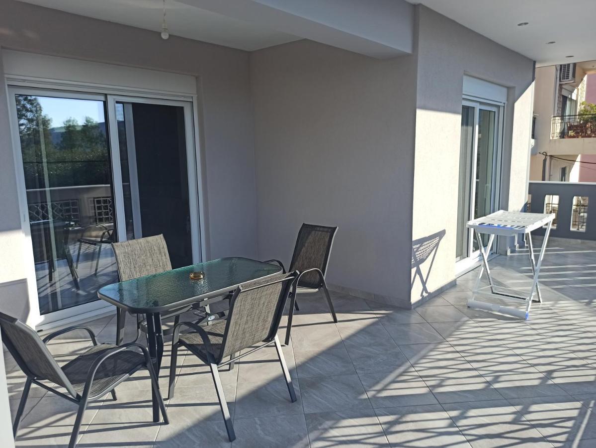 Cyclops Luxury Apartments Ігумениця Екстер'єр фото