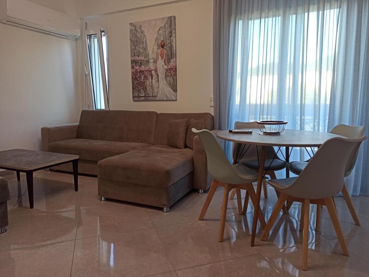 Cyclops Luxury Apartments Ігумениця Екстер'єр фото
